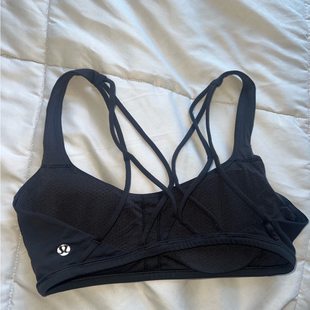 Lululemon bra - Picture 2 of 3